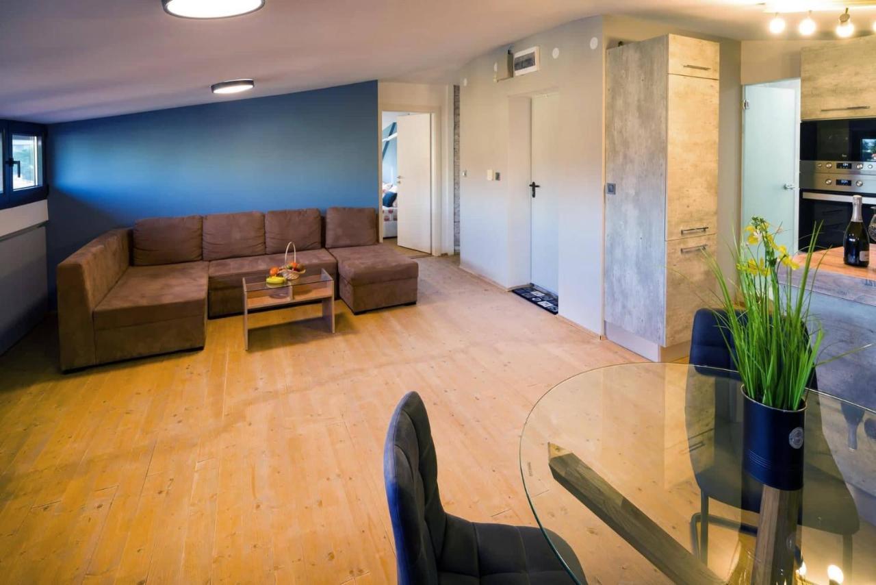 Peace & Quiet Apartment Burgas Exterior photo